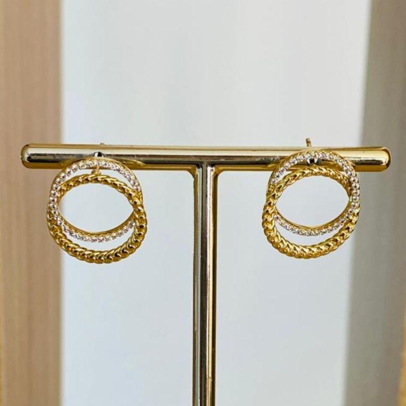 BRINCO REDONDO DUPLO CRAVEJADO E LISO