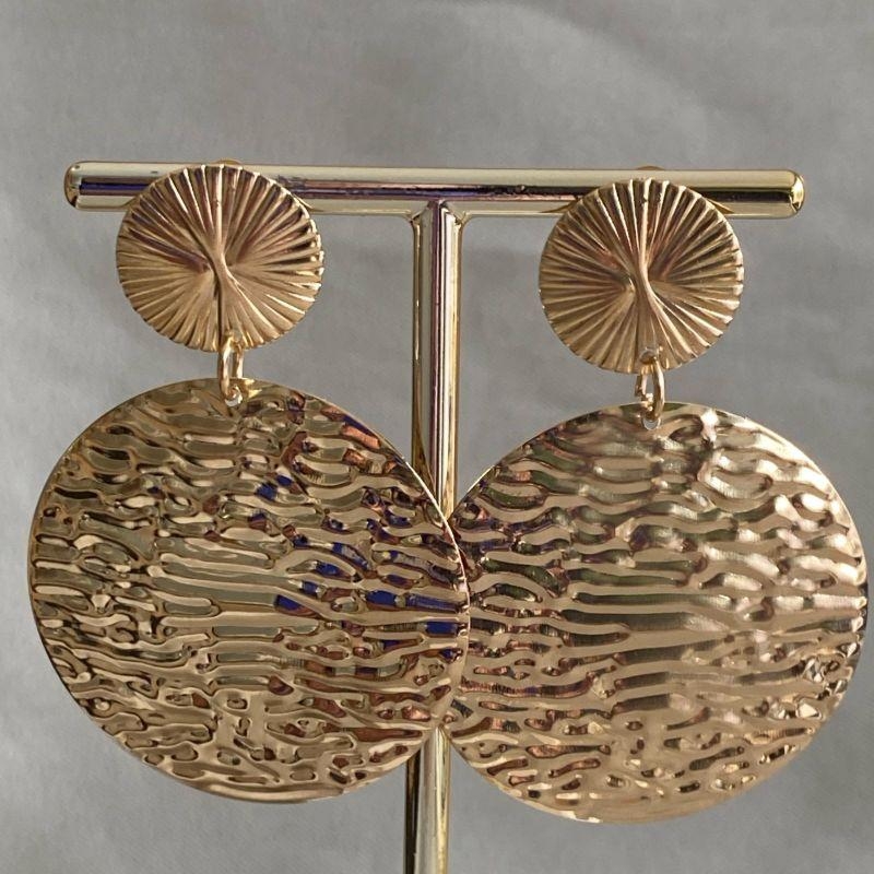 BRINCO REDONDO ONDULADO