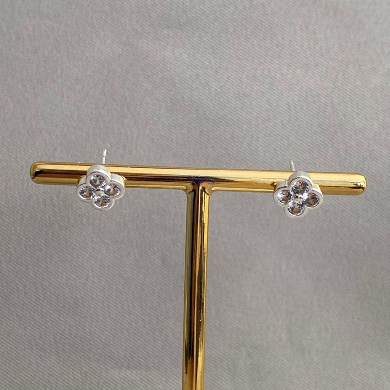 BRINCO TREVO COM ZIRCONIA