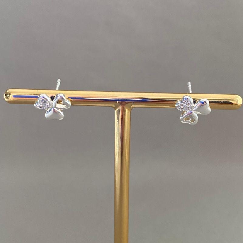 BRINCO TREVO CRAVEJADO