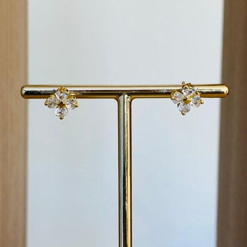 BRINCO TREVO ZIRCONIA