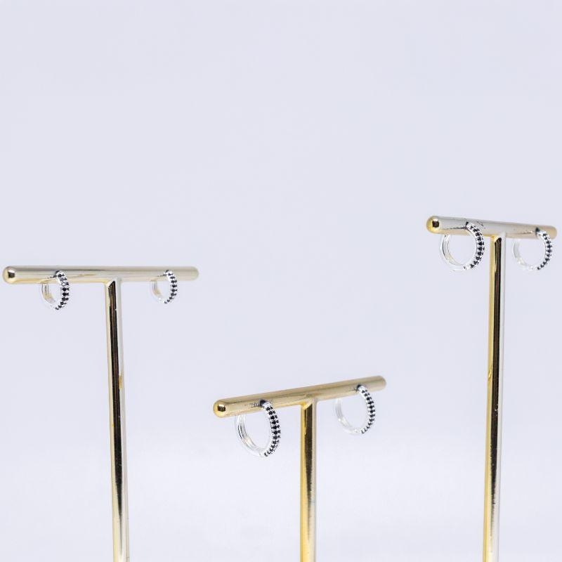 BRINCO TRIO ARGOLINHA CRAVEJADO ZIRC PRETA