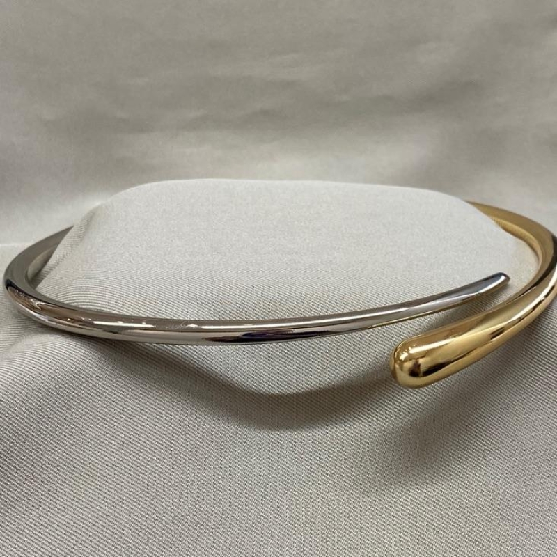 CHOCKER ARO BORTEGA DOIS BANHOS