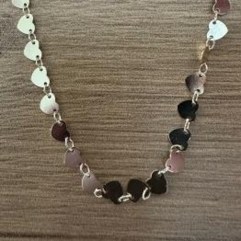 CHOCKER CHAPINHA CORAÇÃO 40CM