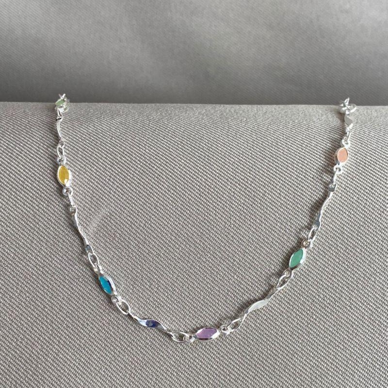 CHOCKER COM PEDRINHAS ACHATADAS