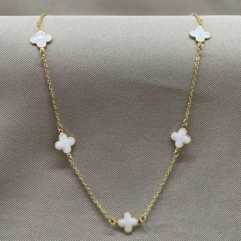 COLAR 5 TREVOS BRANCO 40+5CM