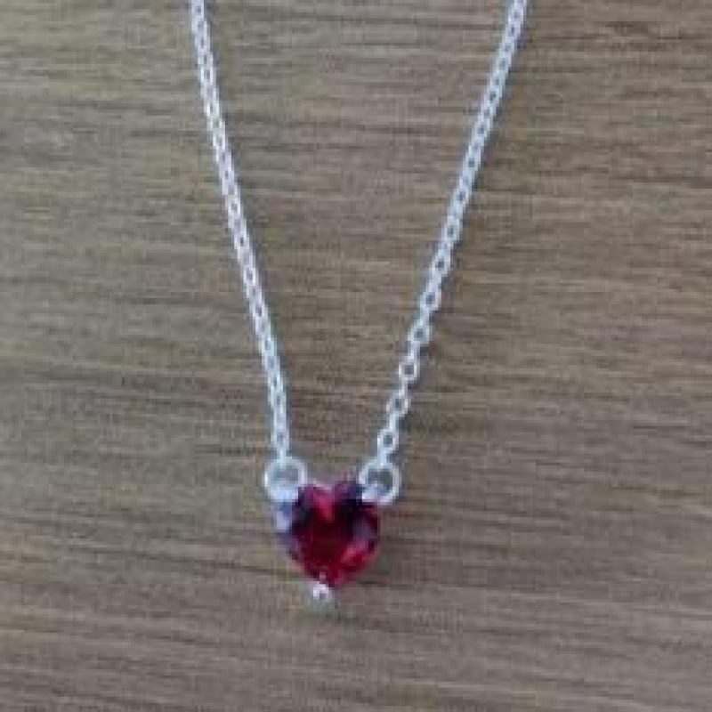 COLAR CARTIER PEDRA CORAÇÃO