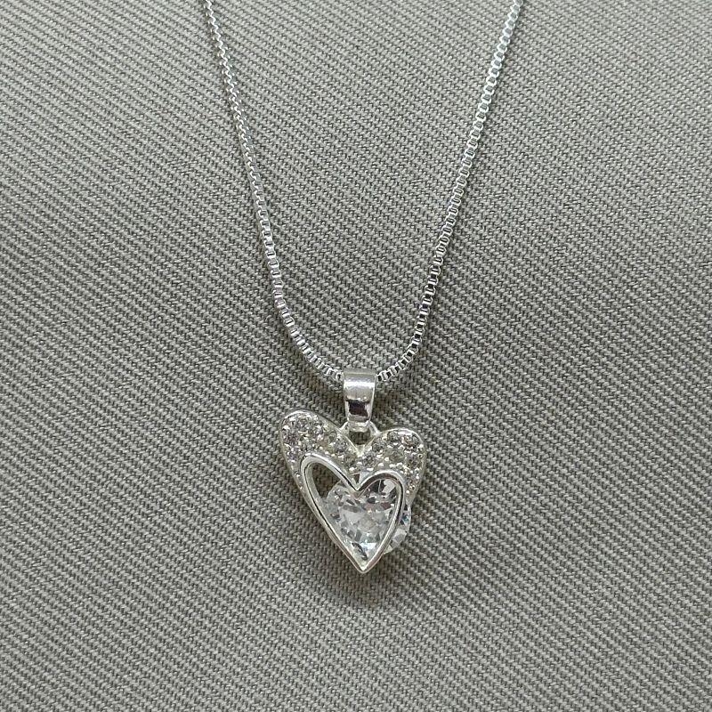 COLAR CORAÇÃO CRAVEJADO