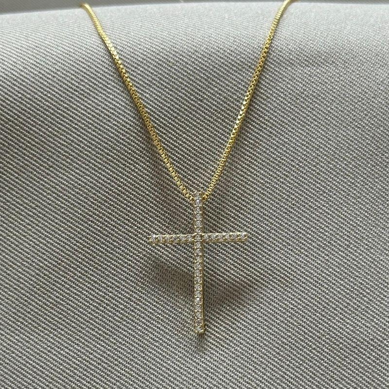 COLAR CRUZ ZIRCONIAS