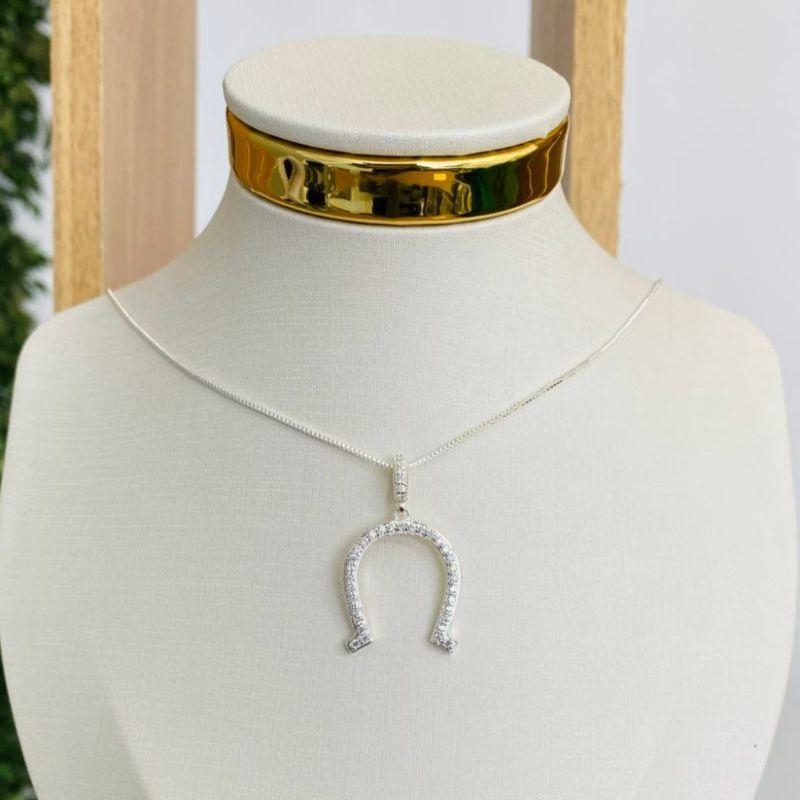 COLAR FERRADURA CRAVEJADA