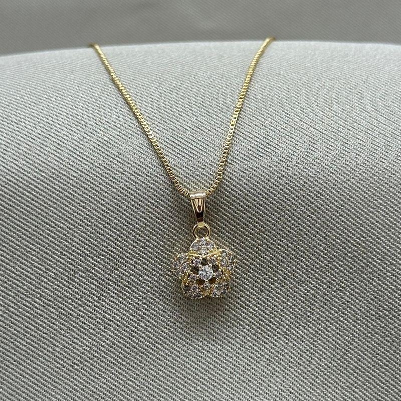 COLAR FLOR CRAVEJADA