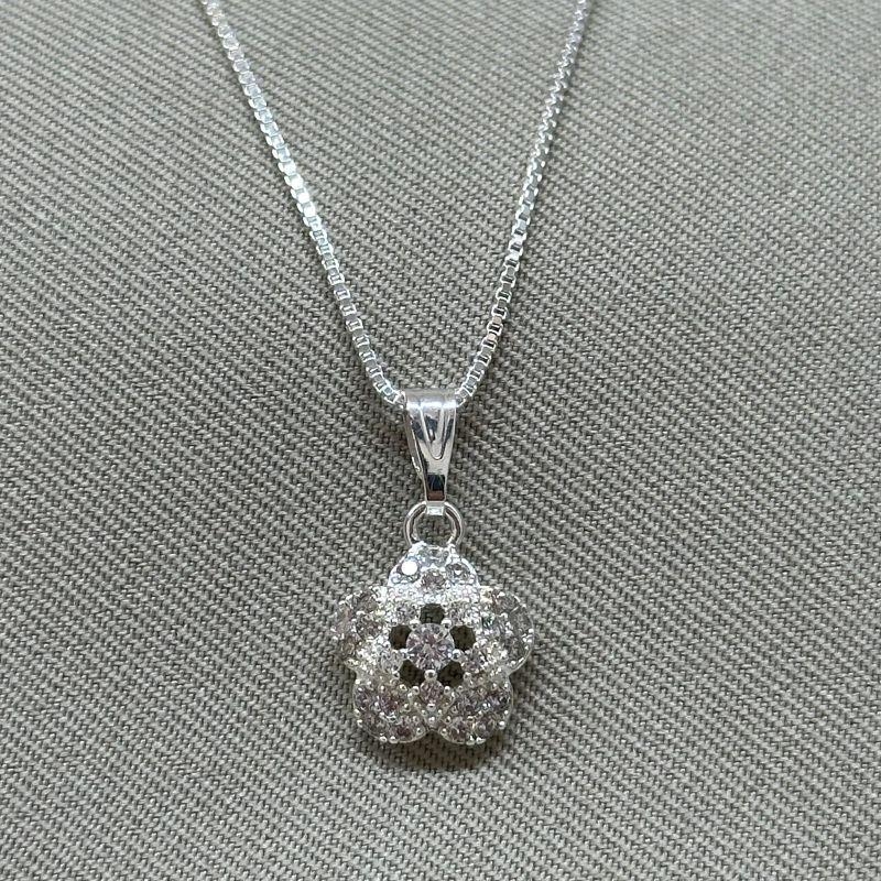 COLAR FLOR CRAVEJADA