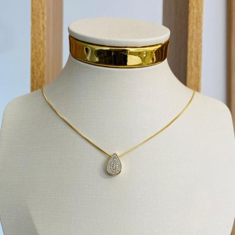 COLAR GOTA CRAVEJADA