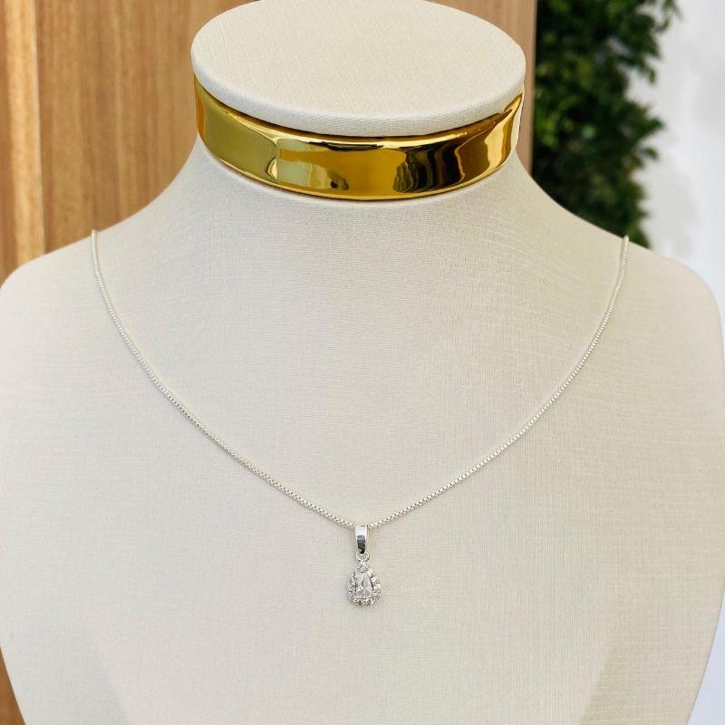 COLAR GOTINHA CRAVEJADA