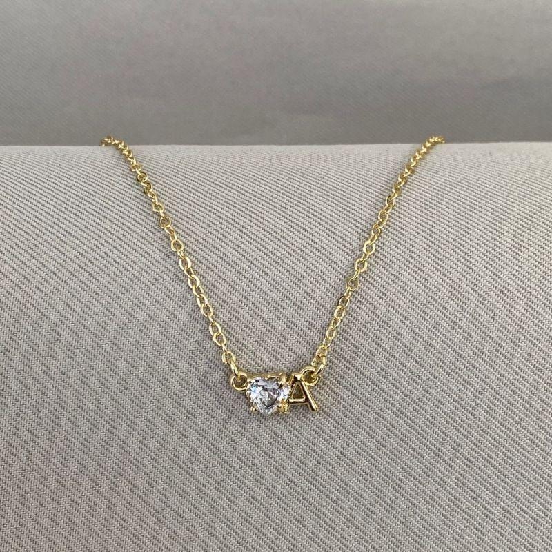 COLAR LETRA A COM CORAÇÃO ZIRCONIA