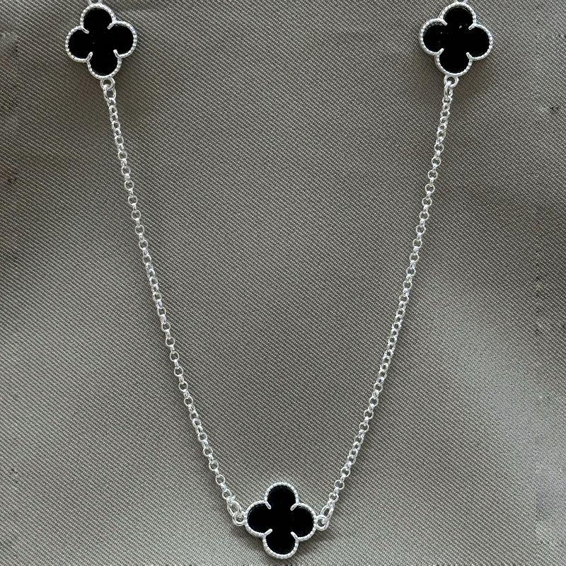 COLAR LONGO INSPIRAÇÃO VAN CLEEEF