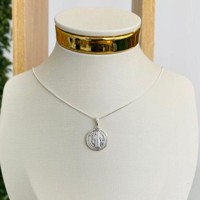 COLAR MEDALHA DE SÃO BENTO