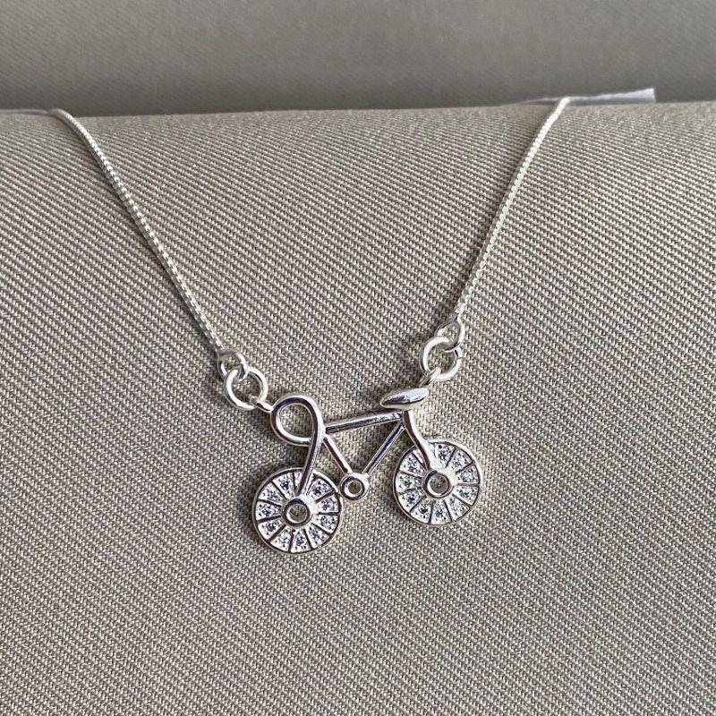 COLAR PINGENTE BIKE CRAVEJADO