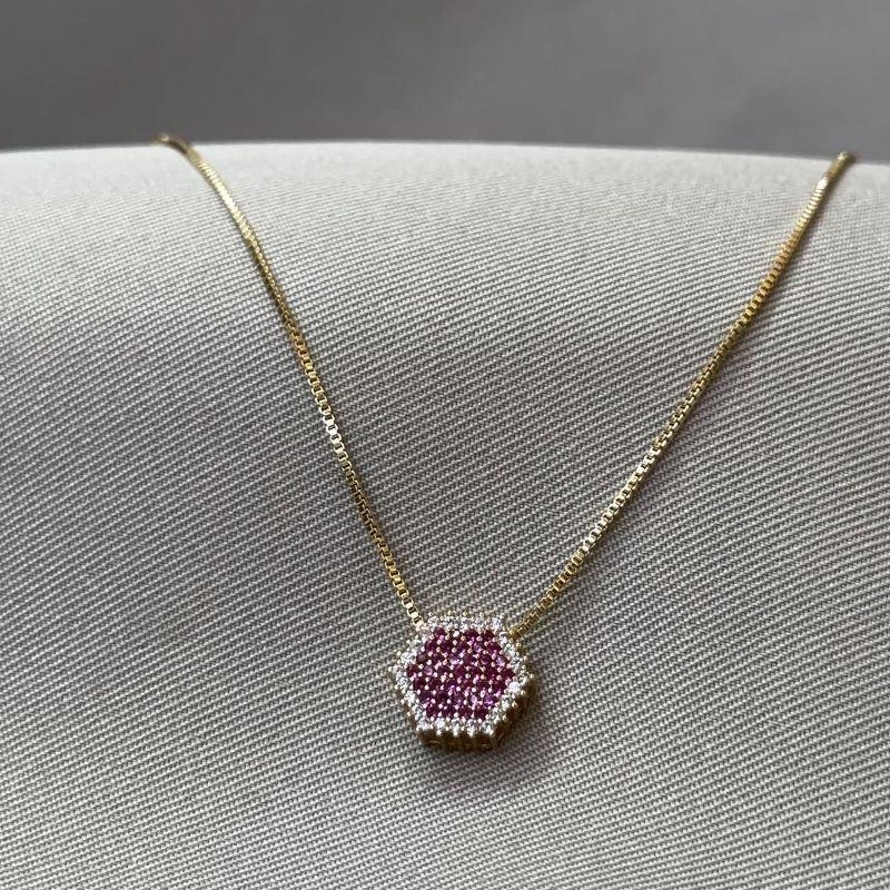 COLAR PINGENTE CRAVEJADO CRISTAL/ROSA