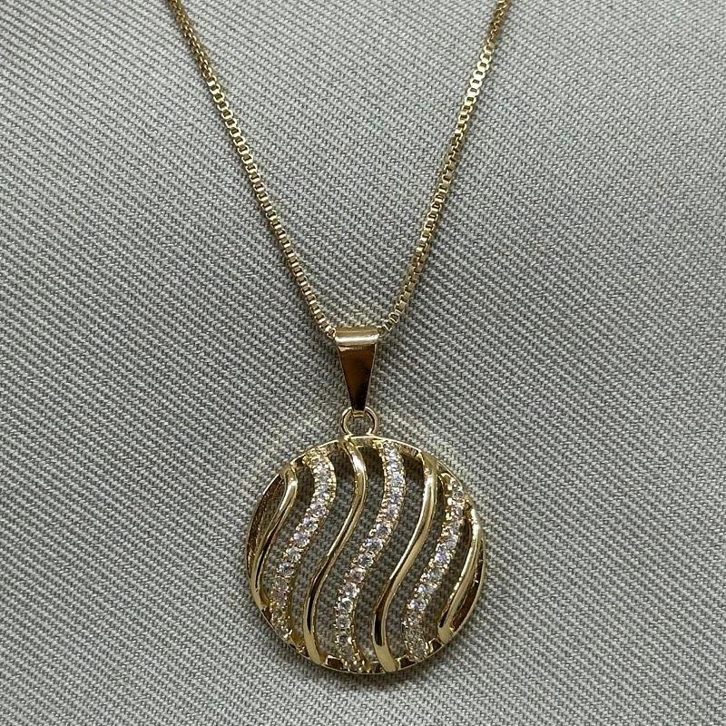 COLAR REDONDO CRAVEJADO VAZADO