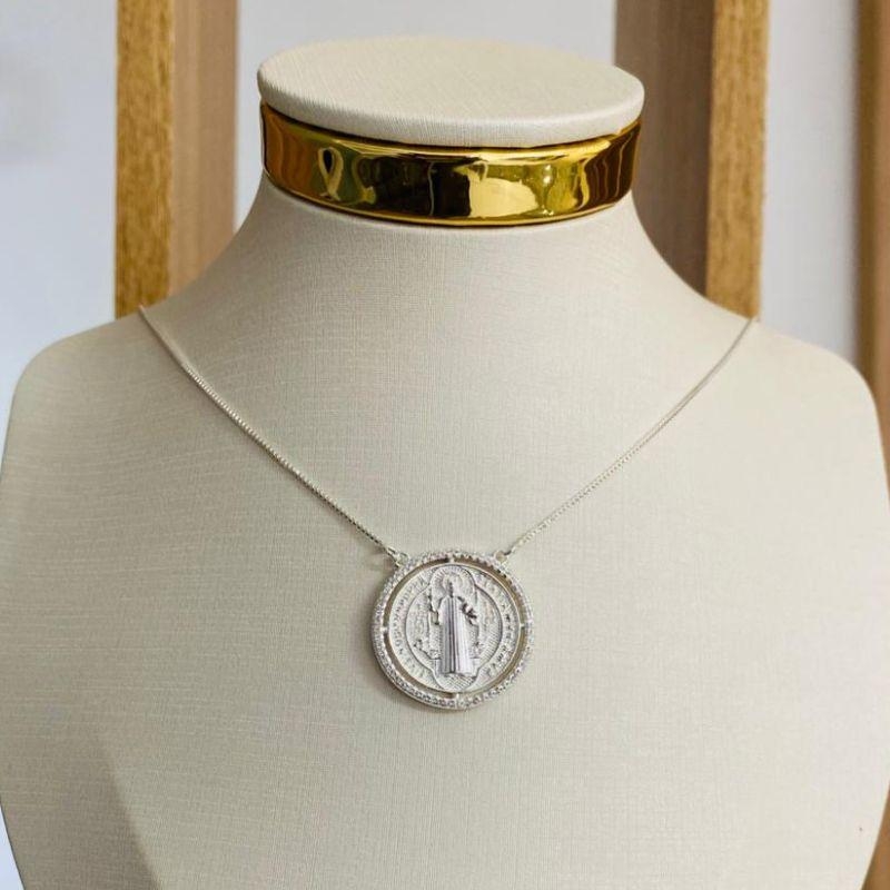 COLAR SÃO BENTO CRAVEJADO