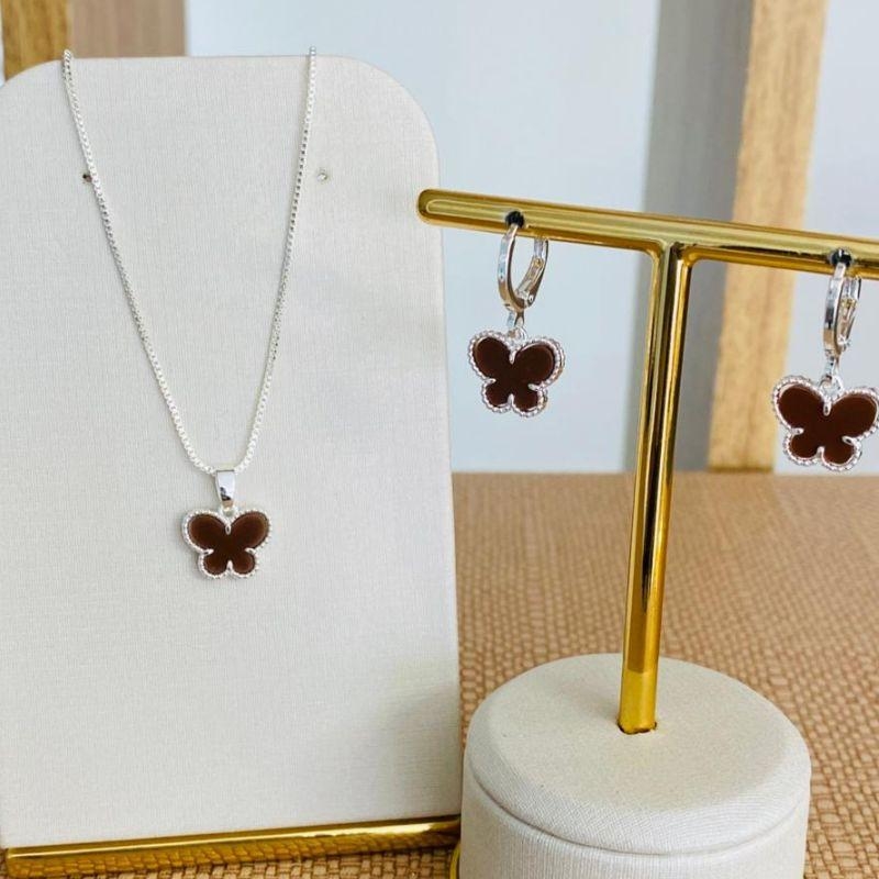 CONJUNTO BORBOLETA MARROM