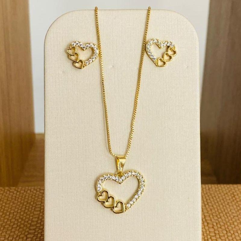 CONJUNTO CORAÇÃO CRAVEJADO