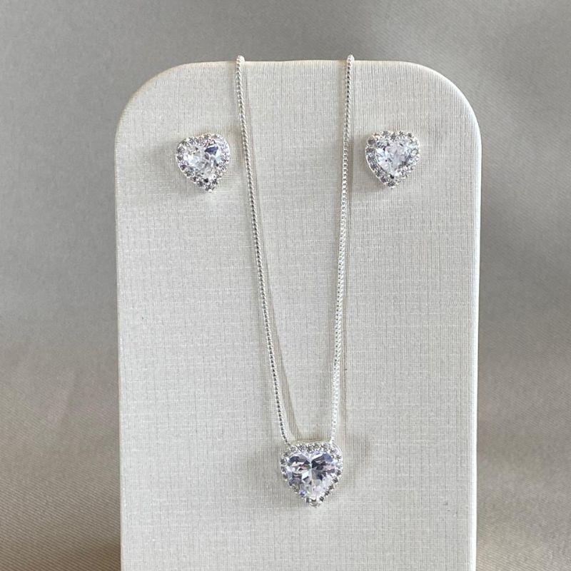 CONJUNTO CORAÇÃO CRISTAL COM MICRO ZIRCONIA