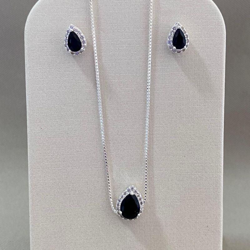 CONJUNTO GOTA CRAVEJADA PRETA