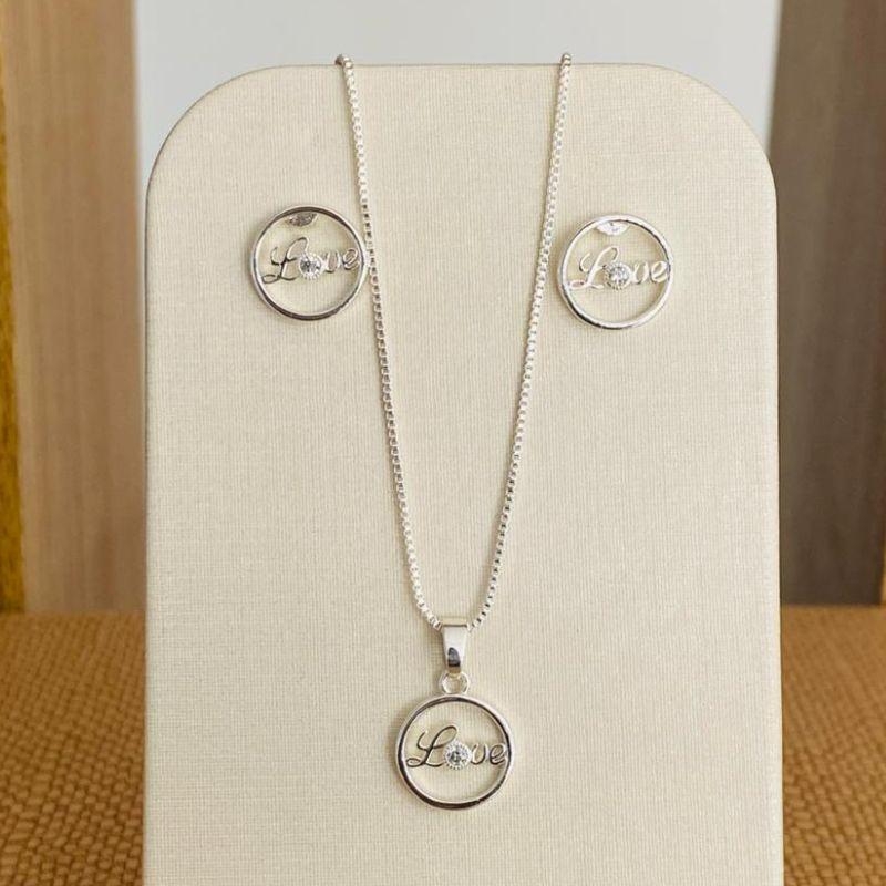CONJUNTO LOVE COM ZIRCONIA