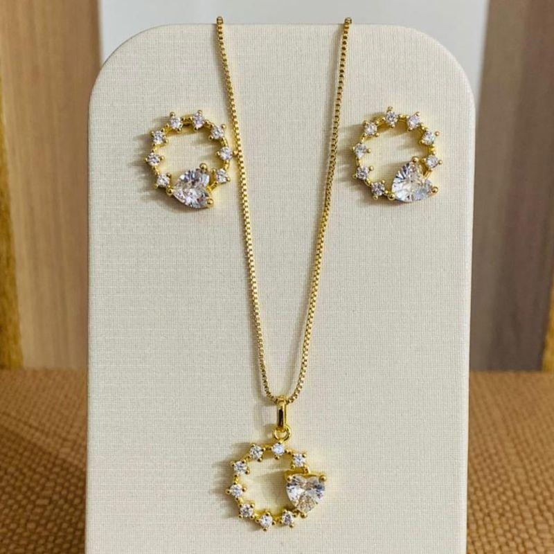 CONJUNTO REDONDO CRAVEJADO