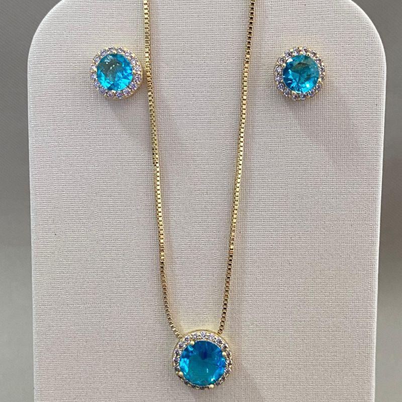 CONJUNTO REDONDO CRAVEJADO