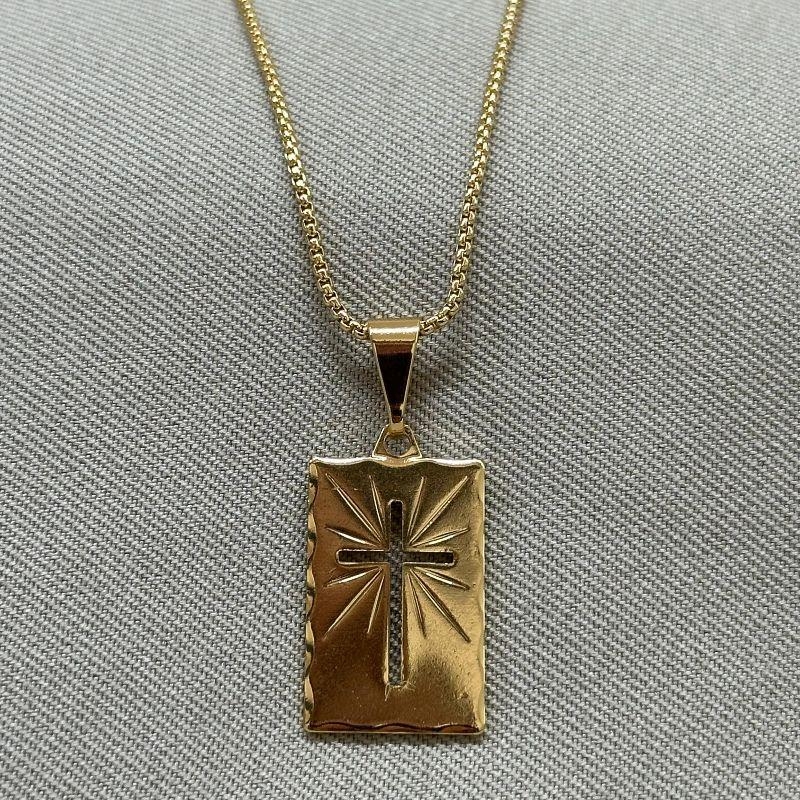 CORRENTE MASCULINA PINGENTE PLACA CRUZ VAZADA