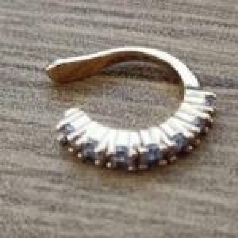 PIERCING FAKE CRAVEJADO 