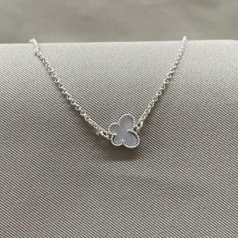 PULSEIRA BORBOLETA BRANCA