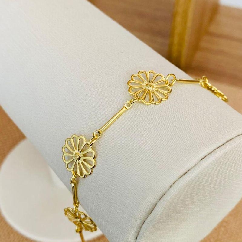 PULSEIRA COM FLORES