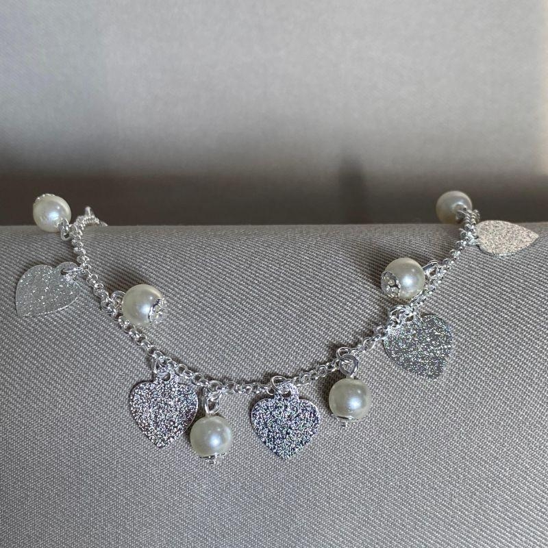 PULSEIRA CORAÇÕES COM PEROLA