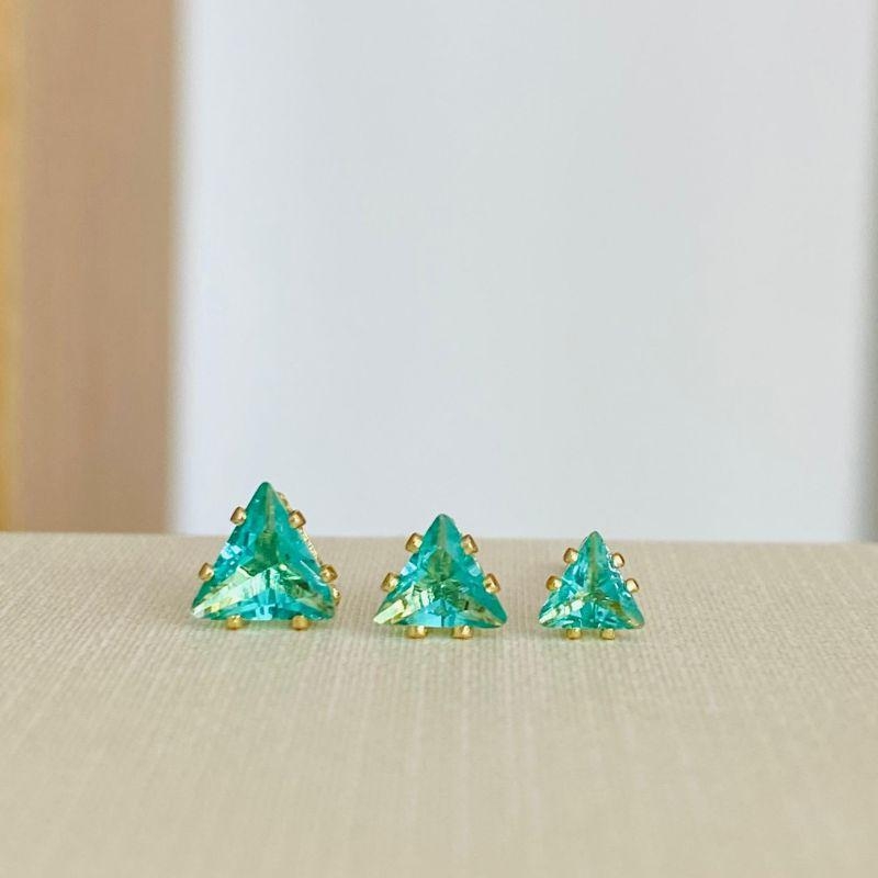 TRIO DE BRINCOS TRIANGULO VERDE