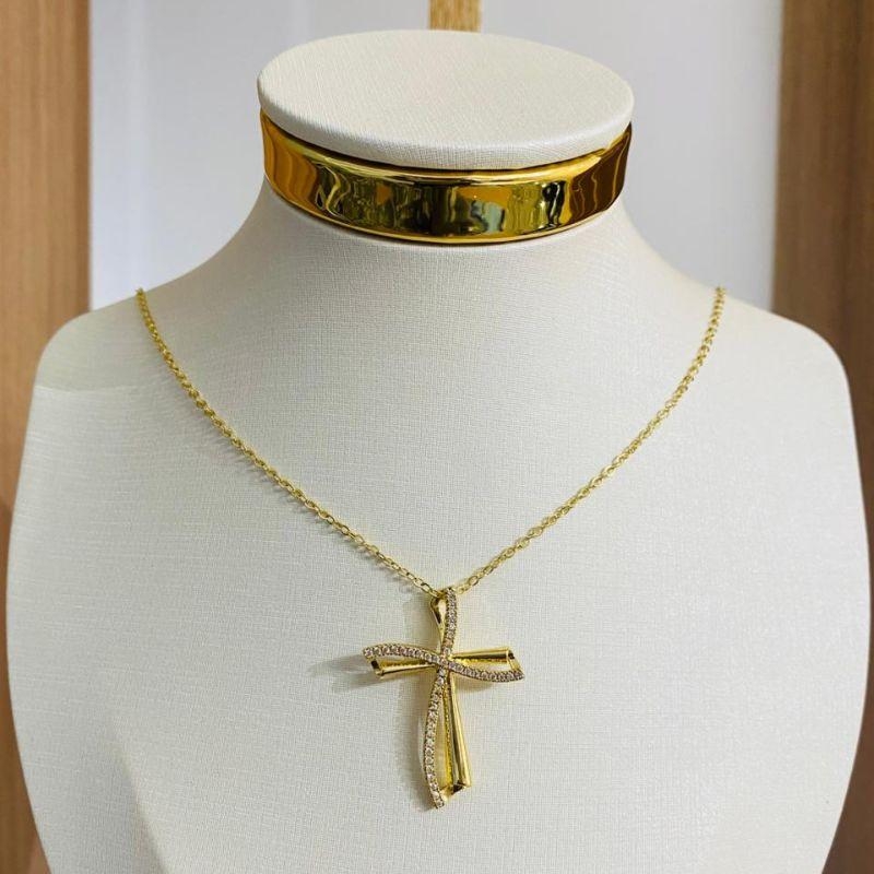 COLAR CRUZ CRAVEJADA