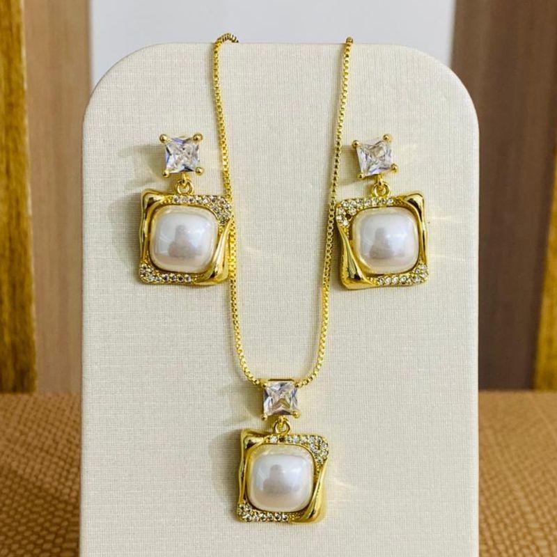 CONJUNTO PEROLA COM ZIRCONIA