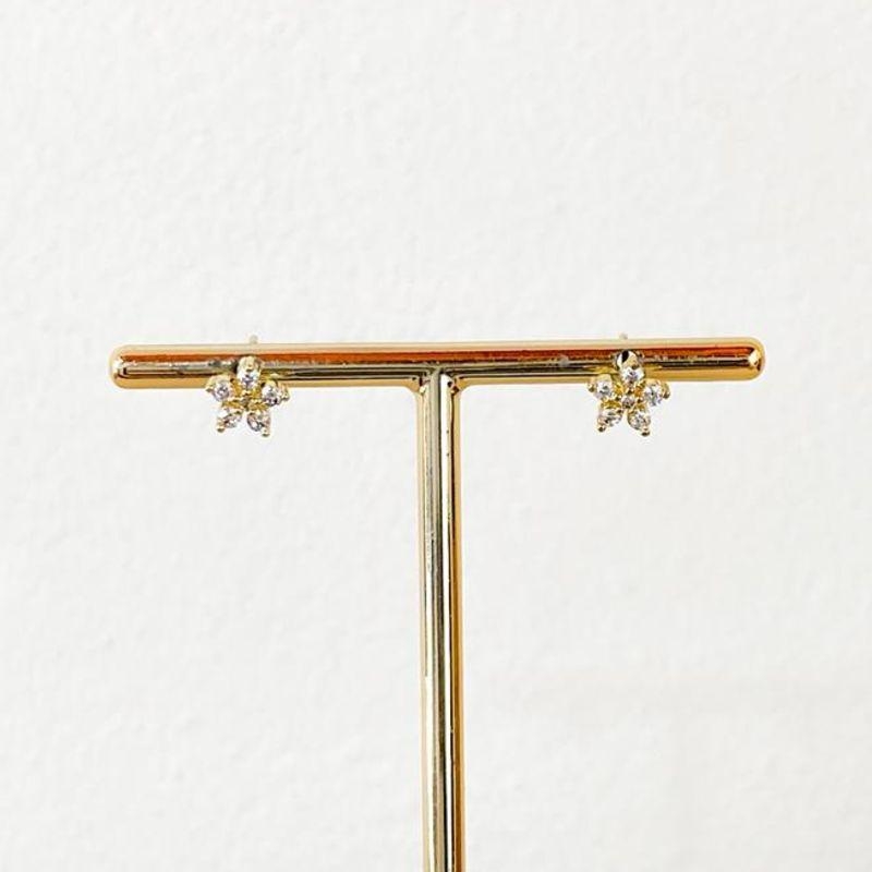 BRINCO FLORZINHA CRAVEJADA