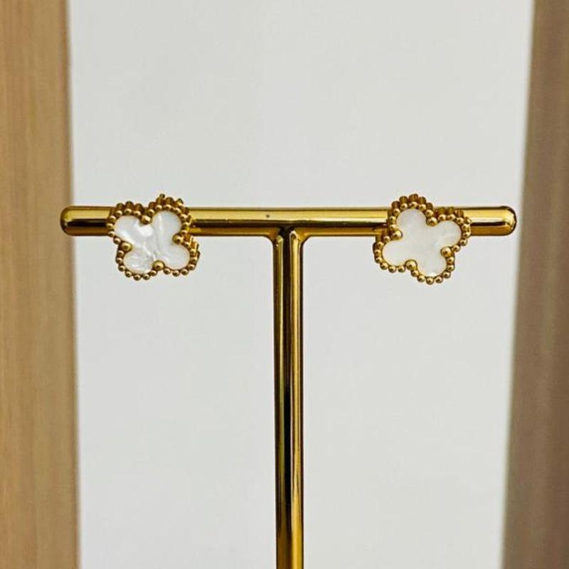 BRINCO TREVO BRANCO STEEL