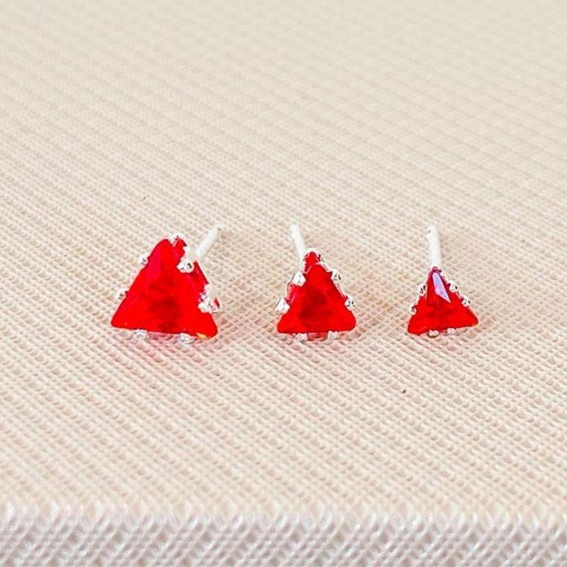 TRIO DE BRINCOS TRIÂNGULO VERMELHO