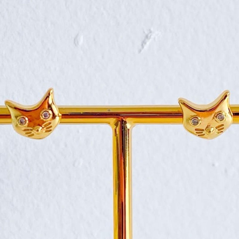 BRINCO GATINHO