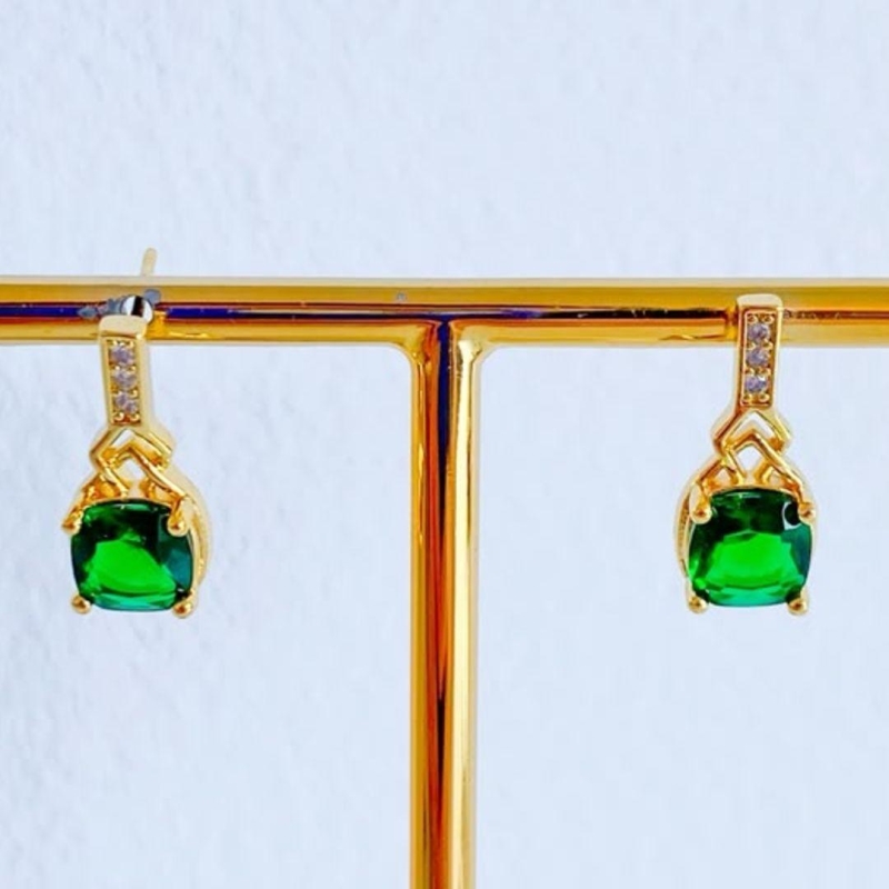 BRINCO ZIRCONIA VERDE ESMERALDA