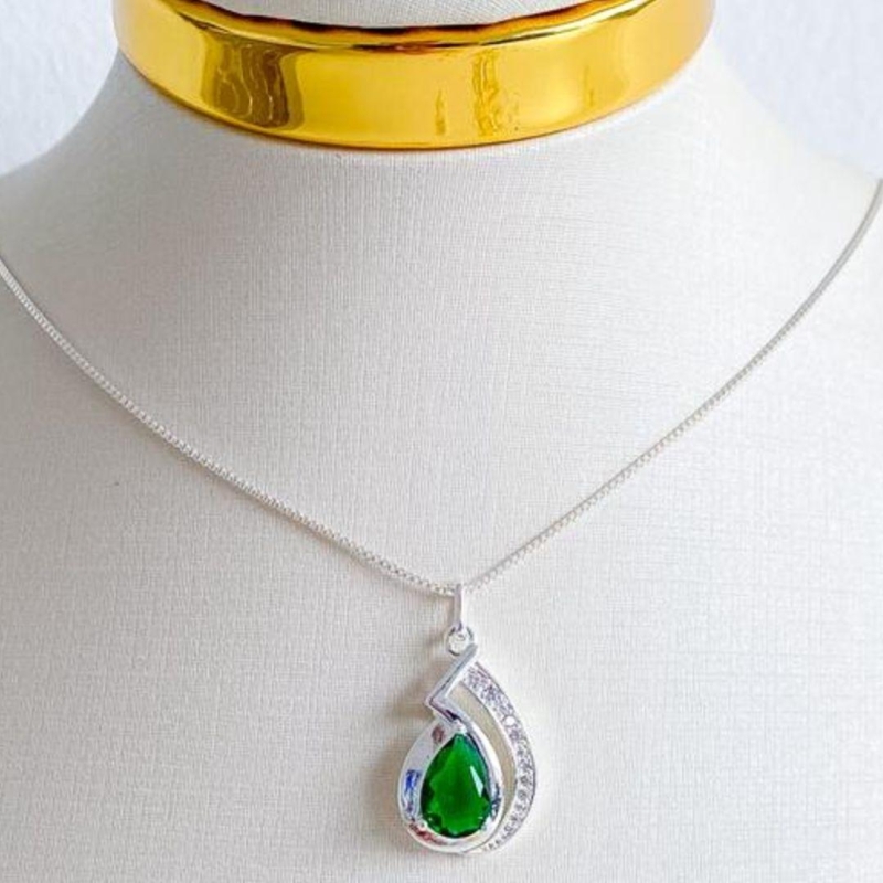 COLAR GOTA ZIRCONIA VERDE ESMERALDA
