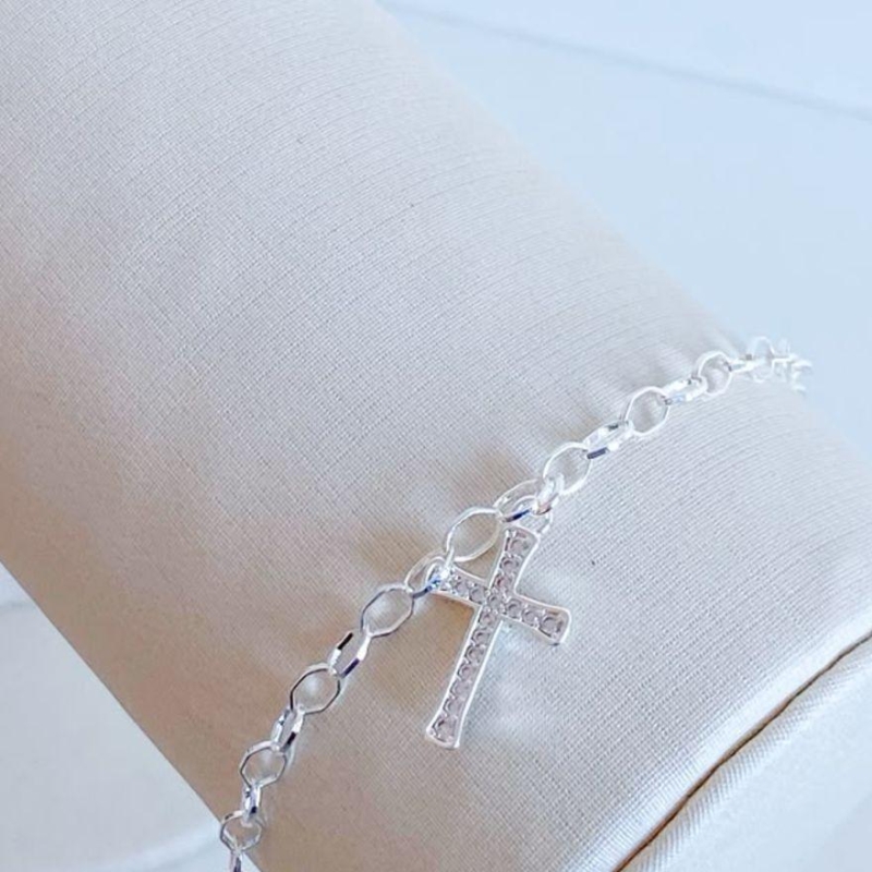 PULSEIRA ELOS COM CRUZ CRAVEJADA