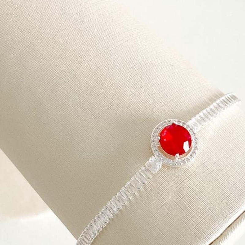 PULSEIRA RIVIERA BAGUETE C/ ZIRCONIA VERMELHA
