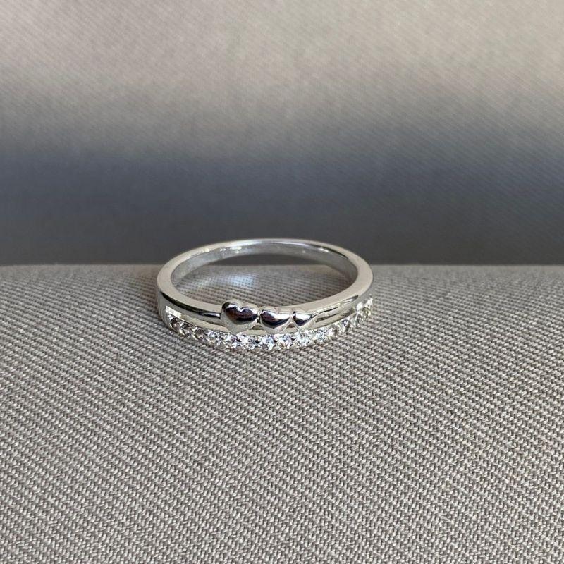 ANEL 2 FILAS CRAVEJADO E 3 CORAÇÃO LISO