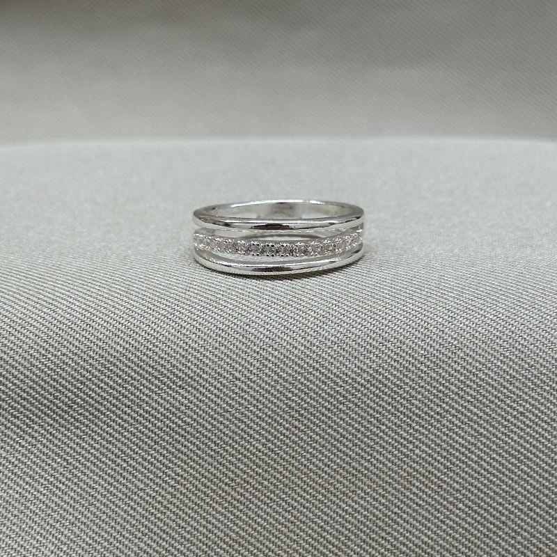 ANEL 2 LINHAS LISA E UMA CRAVEJADA